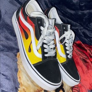 FLAME VANS
